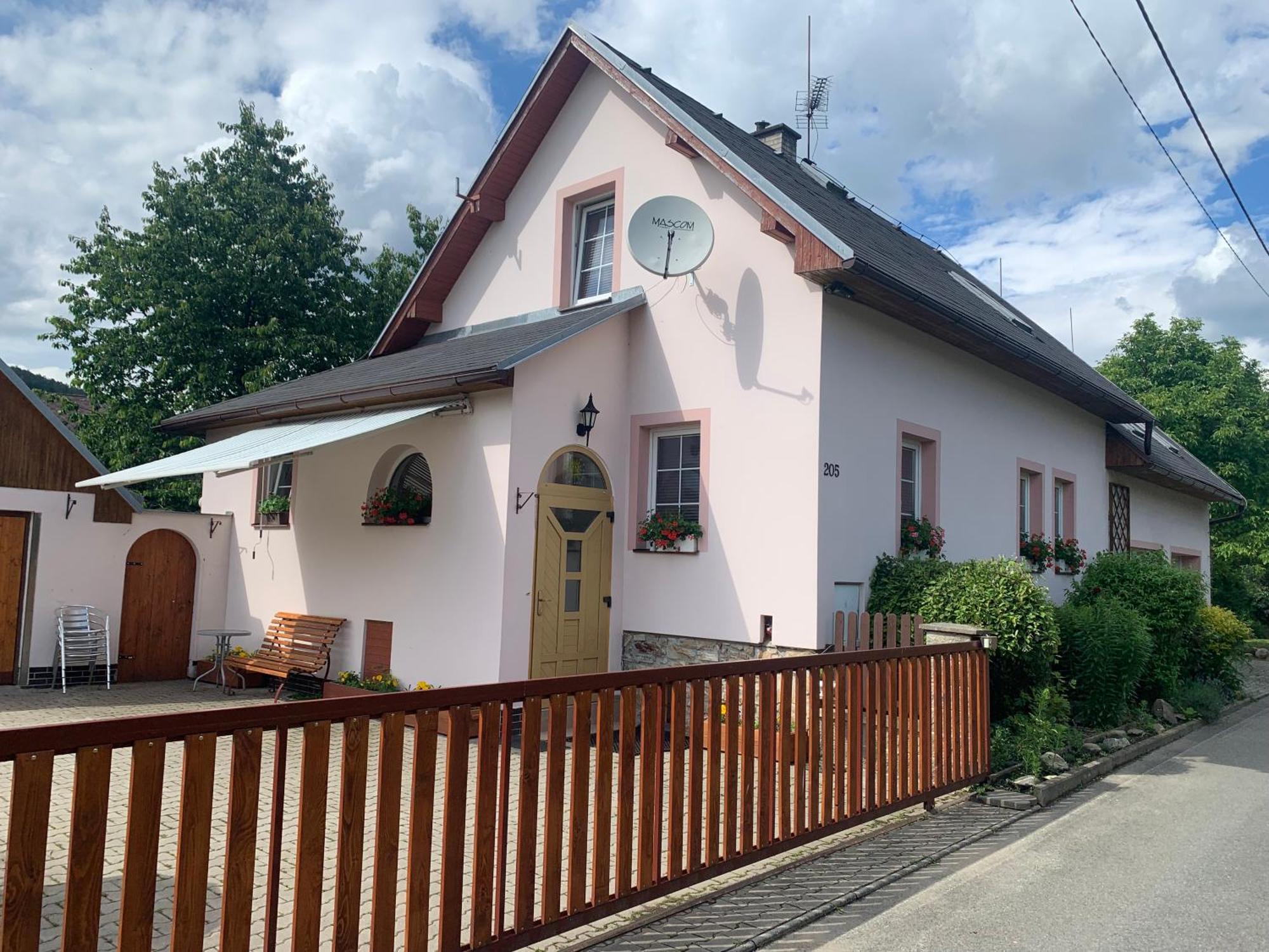 Chalupa U Desne Petrov nad Desnou Exterior photo